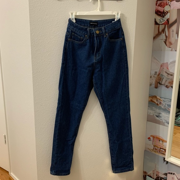 Jeans - Picture 2 of 4